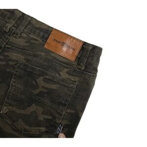 Phat Farm Camouflage Women's Pants Stretch- SEE PICS FOR SIZING